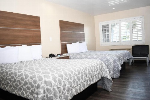 Travelodge by Wyndham Long Beach Convention Center - image 43