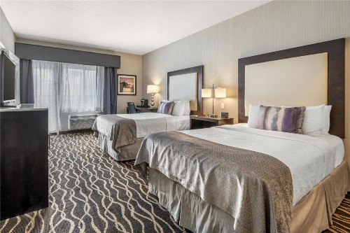 Best Western Plus Hotel at the Convention Center - image 14