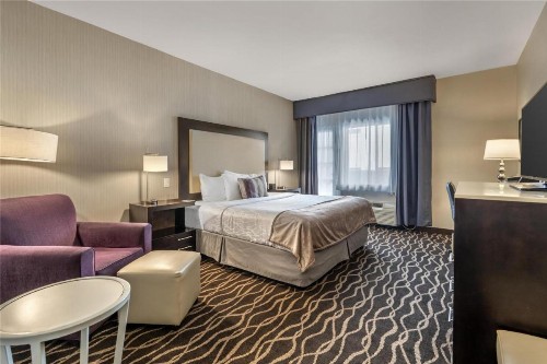 Best Western Plus Hotel at the Convention Center - image 15