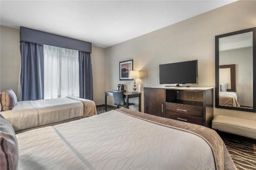 Best Western Plus Hotel at the Convention Center - image 34