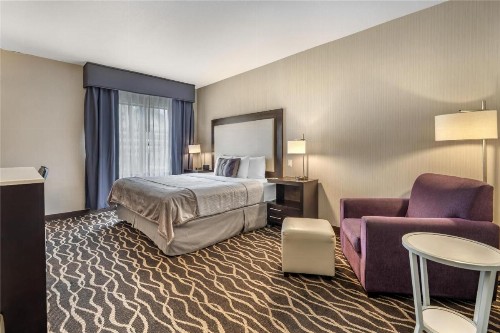 Best Western Plus Hotel at the Convention Center - image 41
