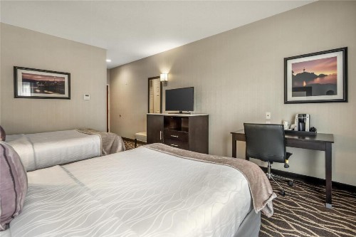 Best Western Plus Hotel at the Convention Center - image 47