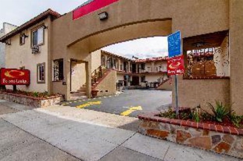 Econo Lodge Long Beach I-405 - image 21