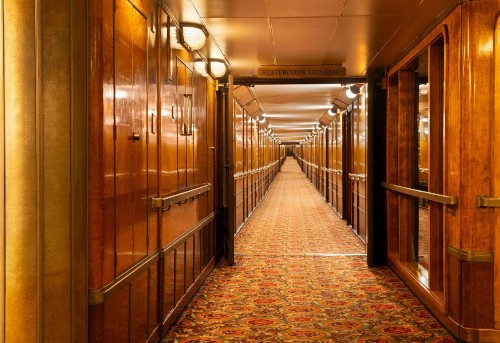 Queen Mary Hotel - image 33