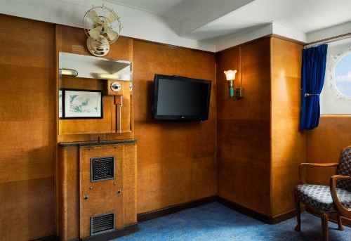 Queen Mary Hotel - image 9