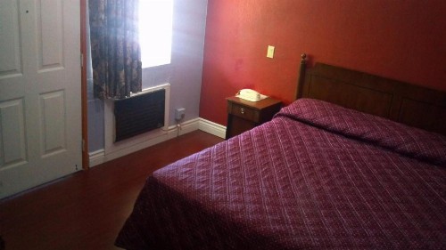 Travel Eagle Inn Motel - image 20