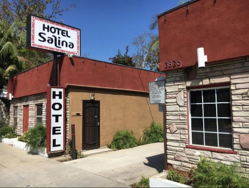 Hotel Salina Long Beach - image 1