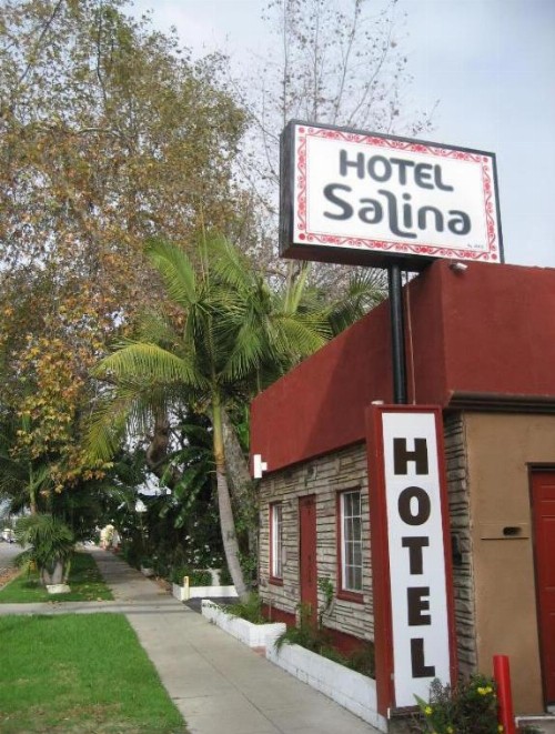 Hotel Salina Long Beach - image 4