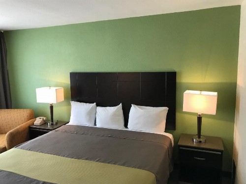Inn Of Long Beach - image 5
