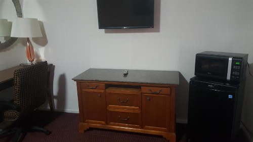 Flamingo Inn Long Beach - image 3