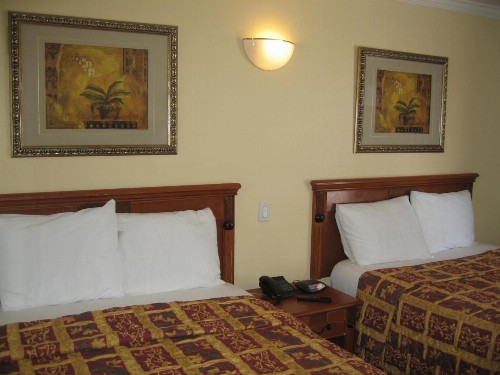 Flamingo Inn Long Beach - image 30
