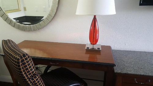 Flamingo Inn Long Beach - image 7