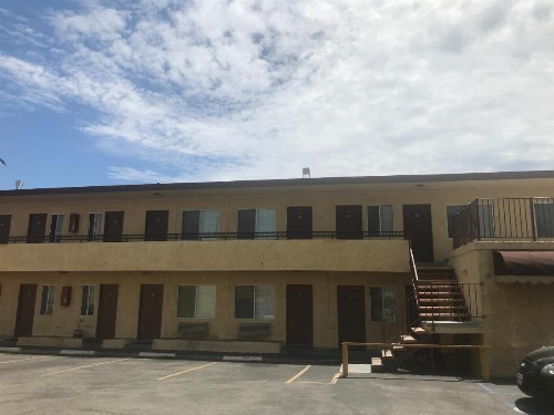 All 8 Motel - image 7