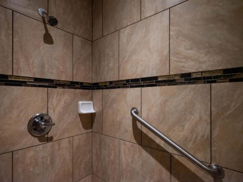 Parkside Inn - image 4