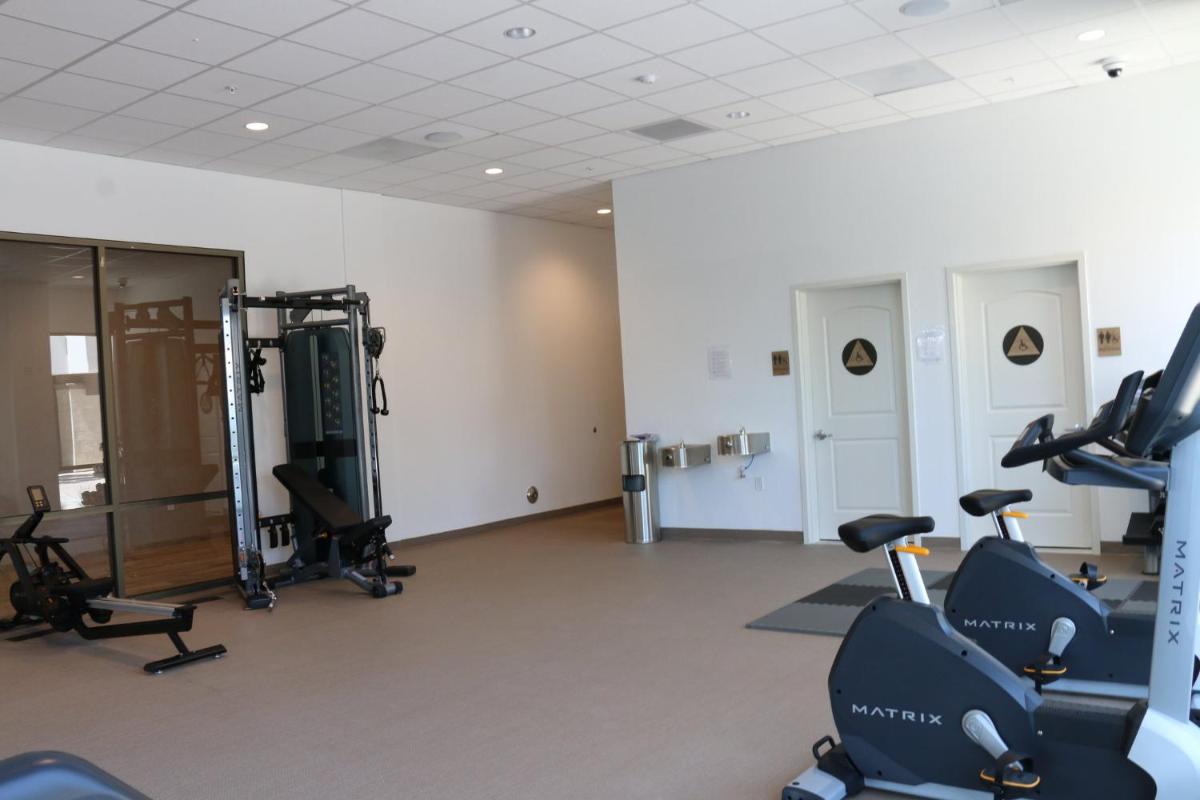 Staybridge Suites - Long Beach Airport an IHG Hotel - image 3