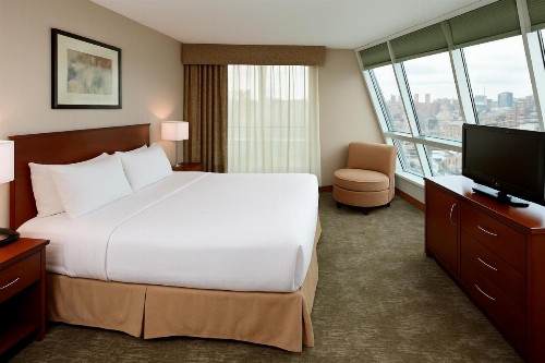 Holiday Inn Long Island City - Manhattan View - image 12
