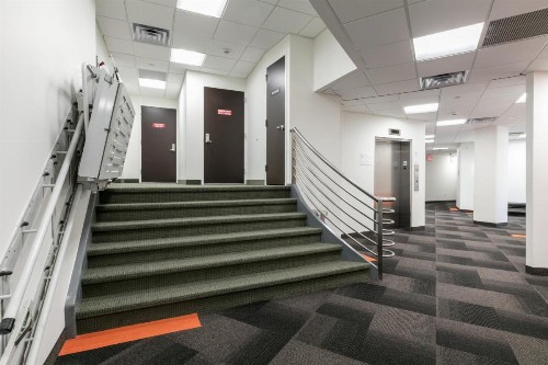Feather Factory Hotel - image 13