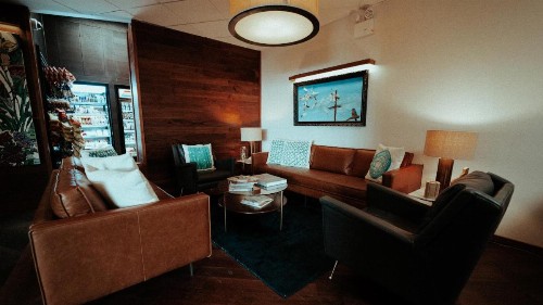 Feather Factory Hotel - image 3