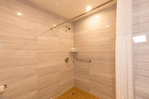Mayflower Boutique Hotel - image 12