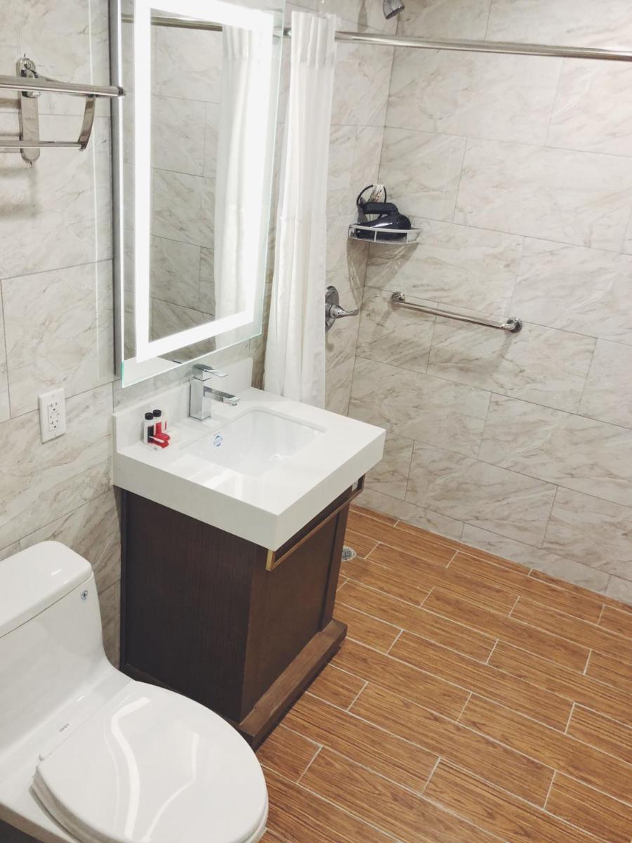 Mayflower Boutique Hotel - image 7