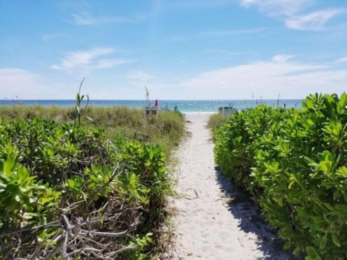 Beach Castle #18 - image 6