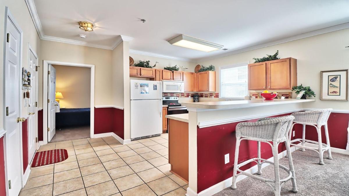 1021 Willow Bend Condo - image 3