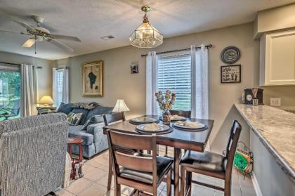 1st-Floor Condo on Golf Course 10 Miles to Beach! - image 7