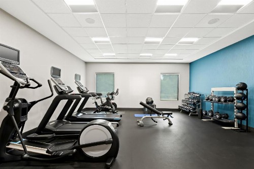 Hampton Inn Longview - image 10