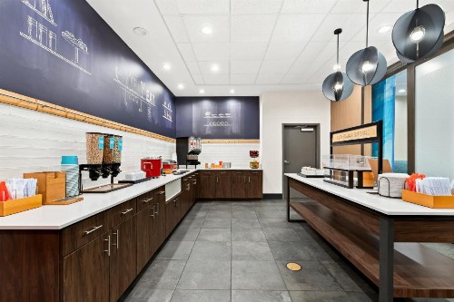 Hampton Inn Longview - image 15