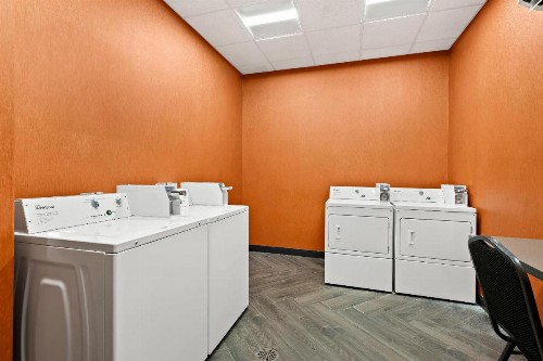 Hampton Inn Longview - image 2