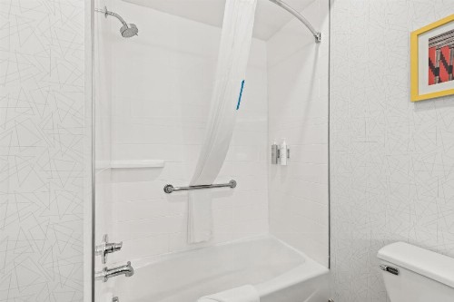 Hampton Inn Longview - image 24