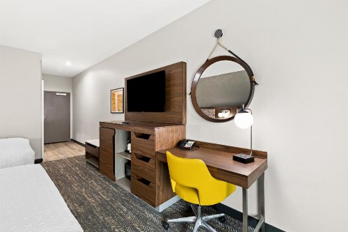 Hampton Inn Longview - image 25