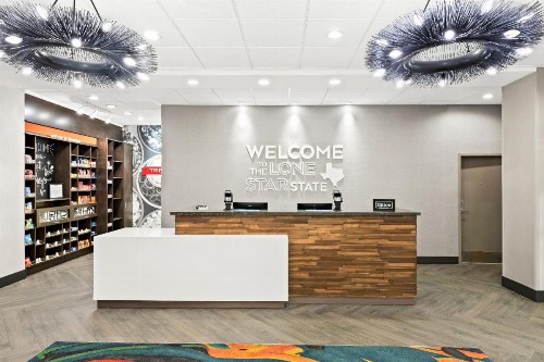 Hampton Inn Longview - image 26