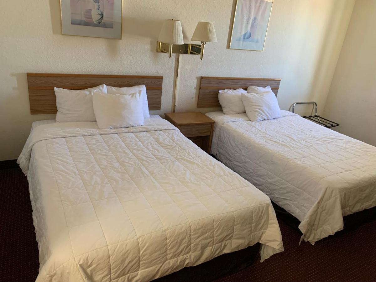 Plaza Inn Lordsburg - image 3