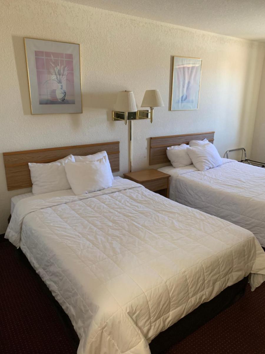 Plaza Inn Lordsburg - image 4