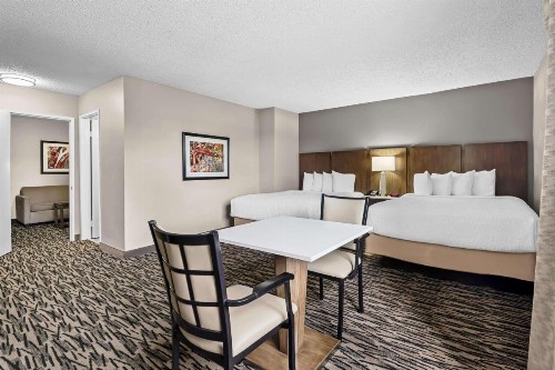Best Western Los Alamitos Inn & Suites - image 27