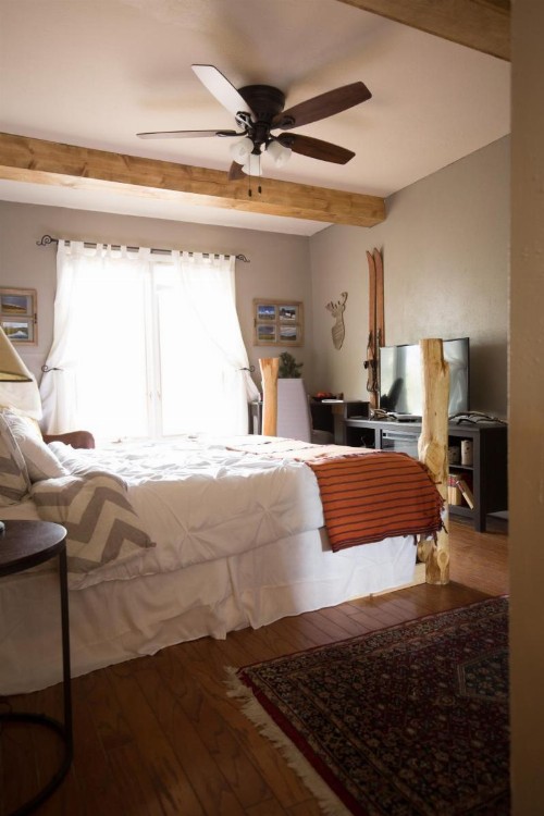 Pueblo Canyon Inn - image 10