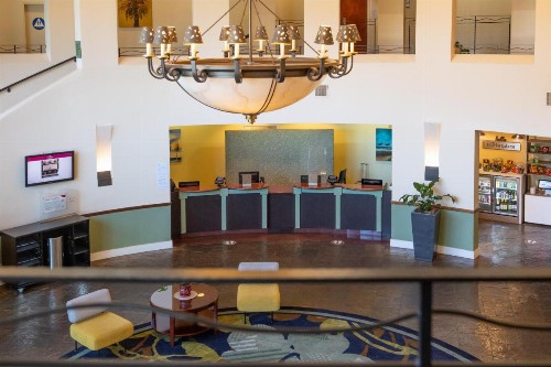Crowne Plaza Cabana Hotel an IHG Hotel - image 36