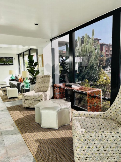 Park Plaza Lodge