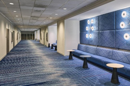 Los Angeles Airport Marriott - image 42