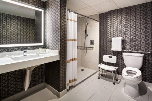 Los Angeles Airport Marriott - image 49