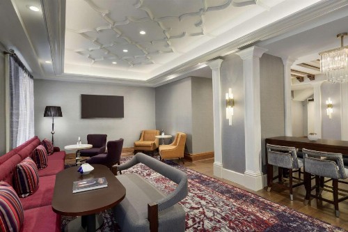 Hilton Checkers Los Angeles - image 13