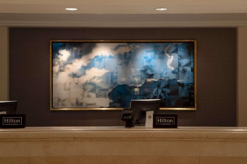 Hilton Los Angeles Airport - image 39