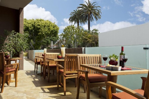 Elan Hotel - image 9