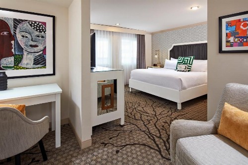 Carlyle Inn - image 34