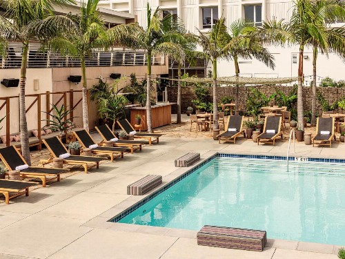 Hotel June - image 5