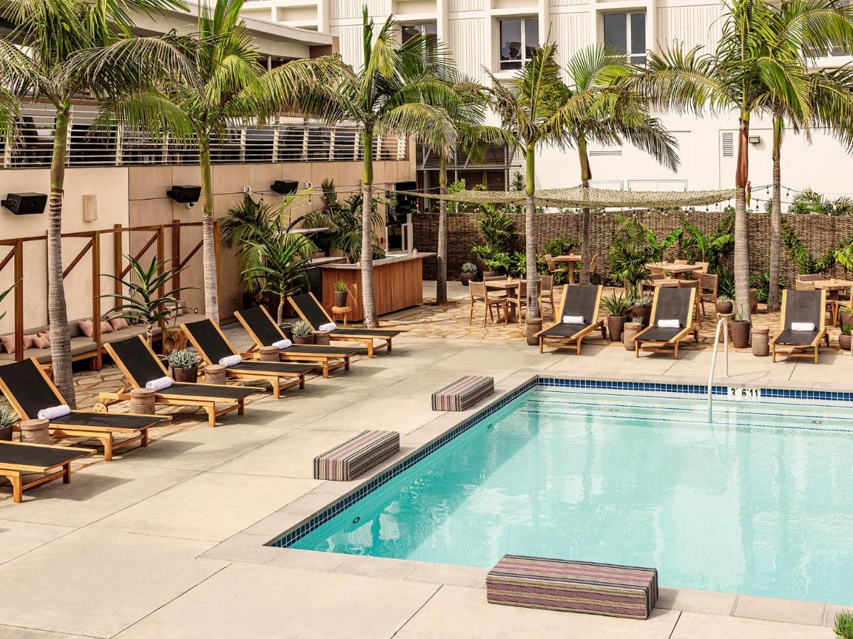 Hotel June - image 5