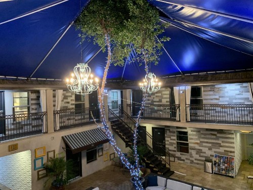 L.A. Sky Boutique Hotel - image 34