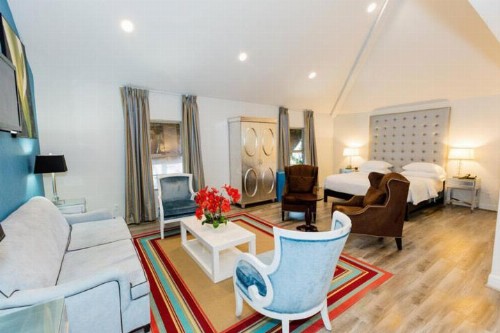 L.A. Sky Boutique Hotel - image 43