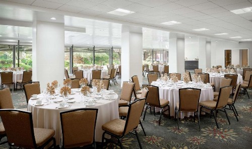 Doubletree by Hilton Los Angeles Downtown - image 40